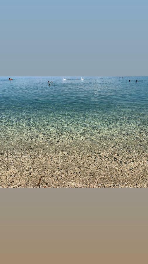 Syzo Apartments Pogradec Eksteriør billede