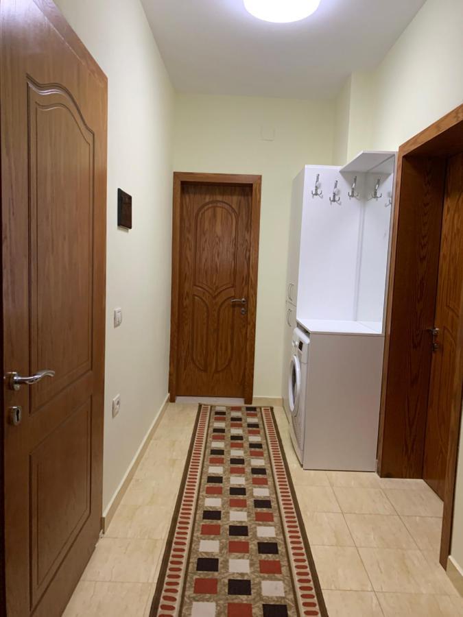 Syzo Apartments Pogradec Eksteriør billede